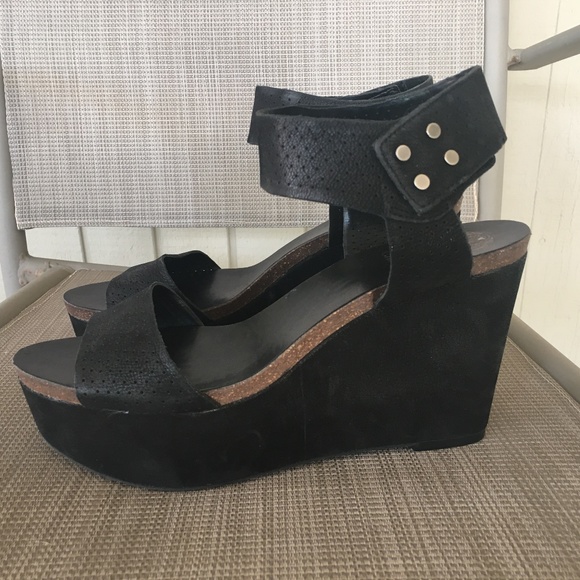 Vince Camuto Shoes - Vince Camuto Black Valamie Wedge Platform Sandals Heels 8